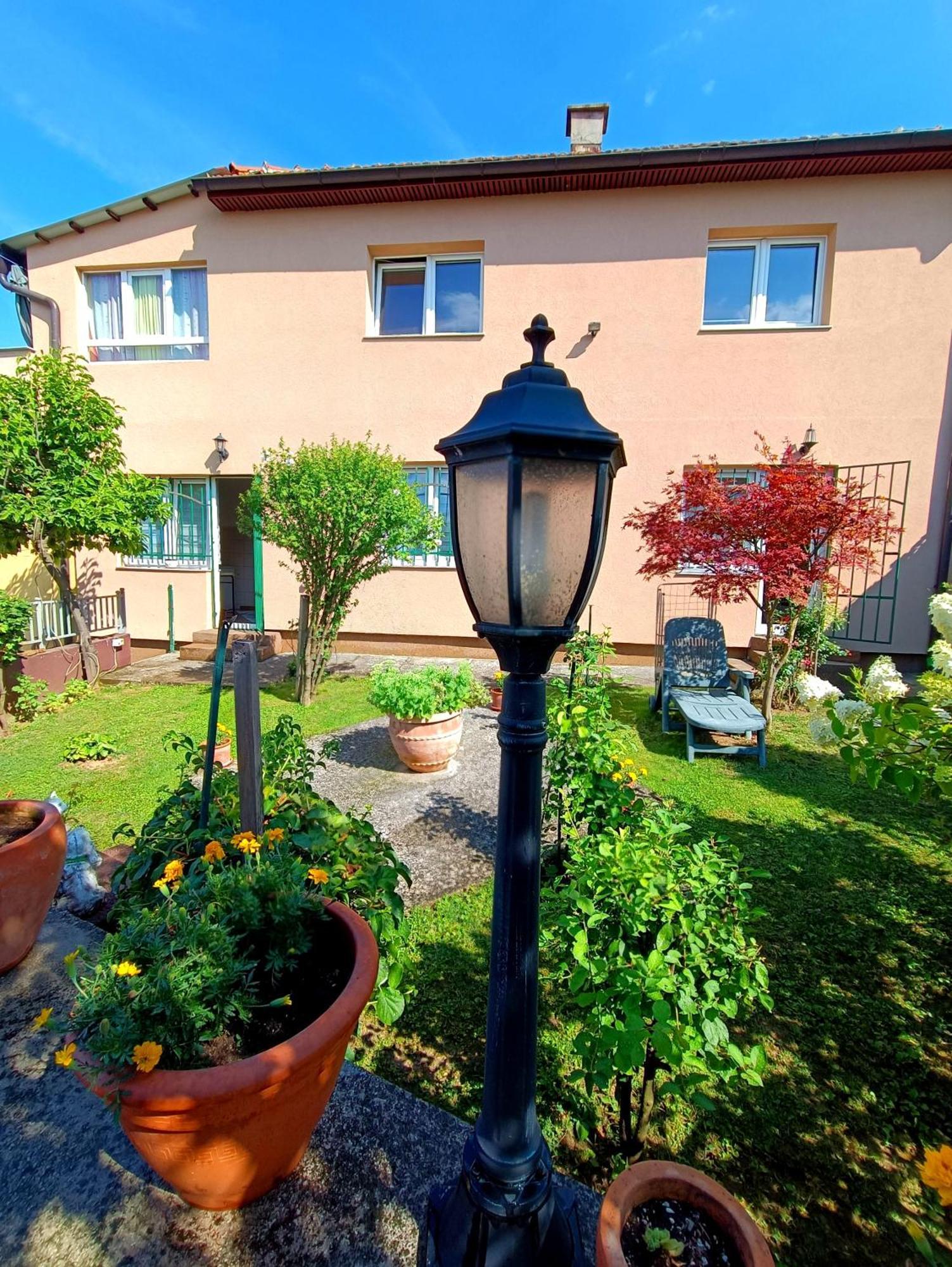 Garden Free Parking Apartamento Saraievo Quarto foto